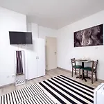 Hostel Amanda